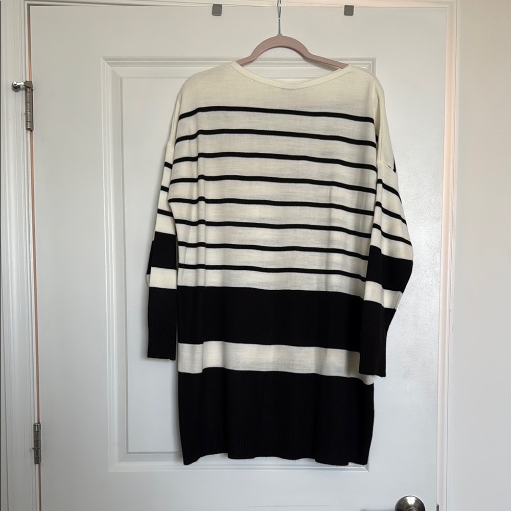 Striped Black and White Women's Sweater